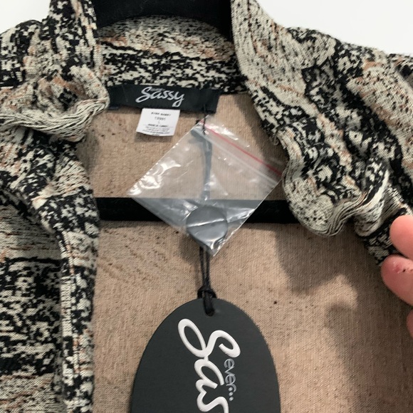 Ever Sassy L Long Vest NEW - Picture 3 of 16